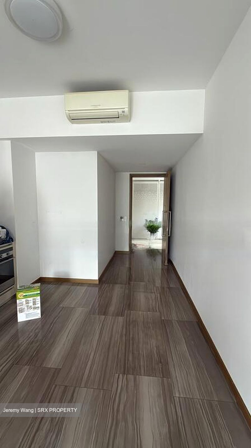 Lakeville (D22), Condominium #475523531